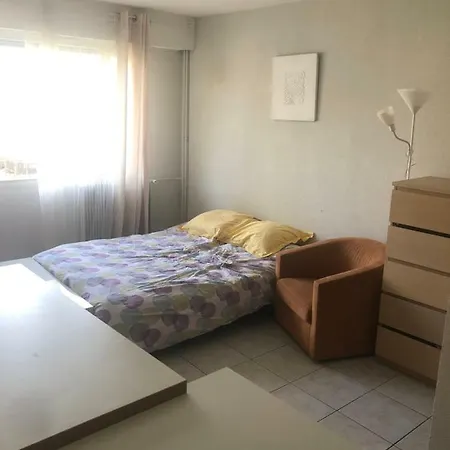 Apartment Fully Equipped Studio Near Geneva
