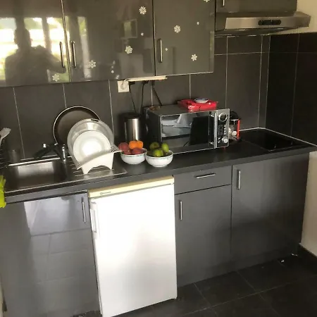 Apartment Fully Equipped Studio Near Geneva Gaillard